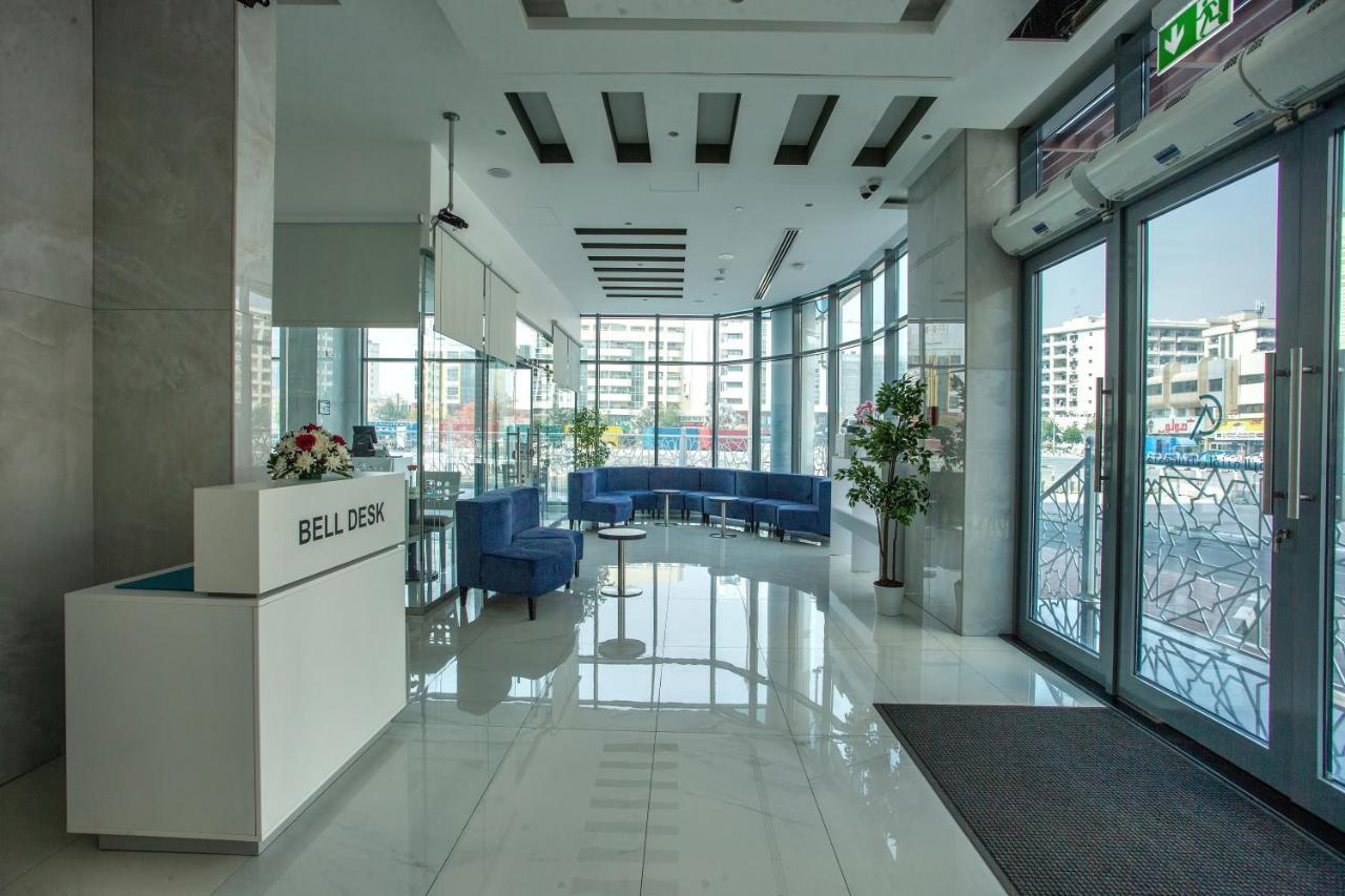 City Avenue Al Reqqa Hotel Дубай Экстерьер фото